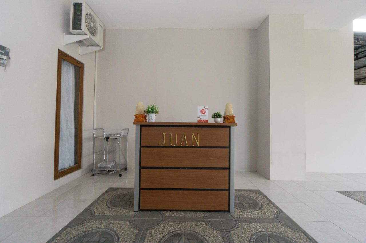 Oyo 1542 Yessy Mansion Hotell Ngabean Eksteriør bilde